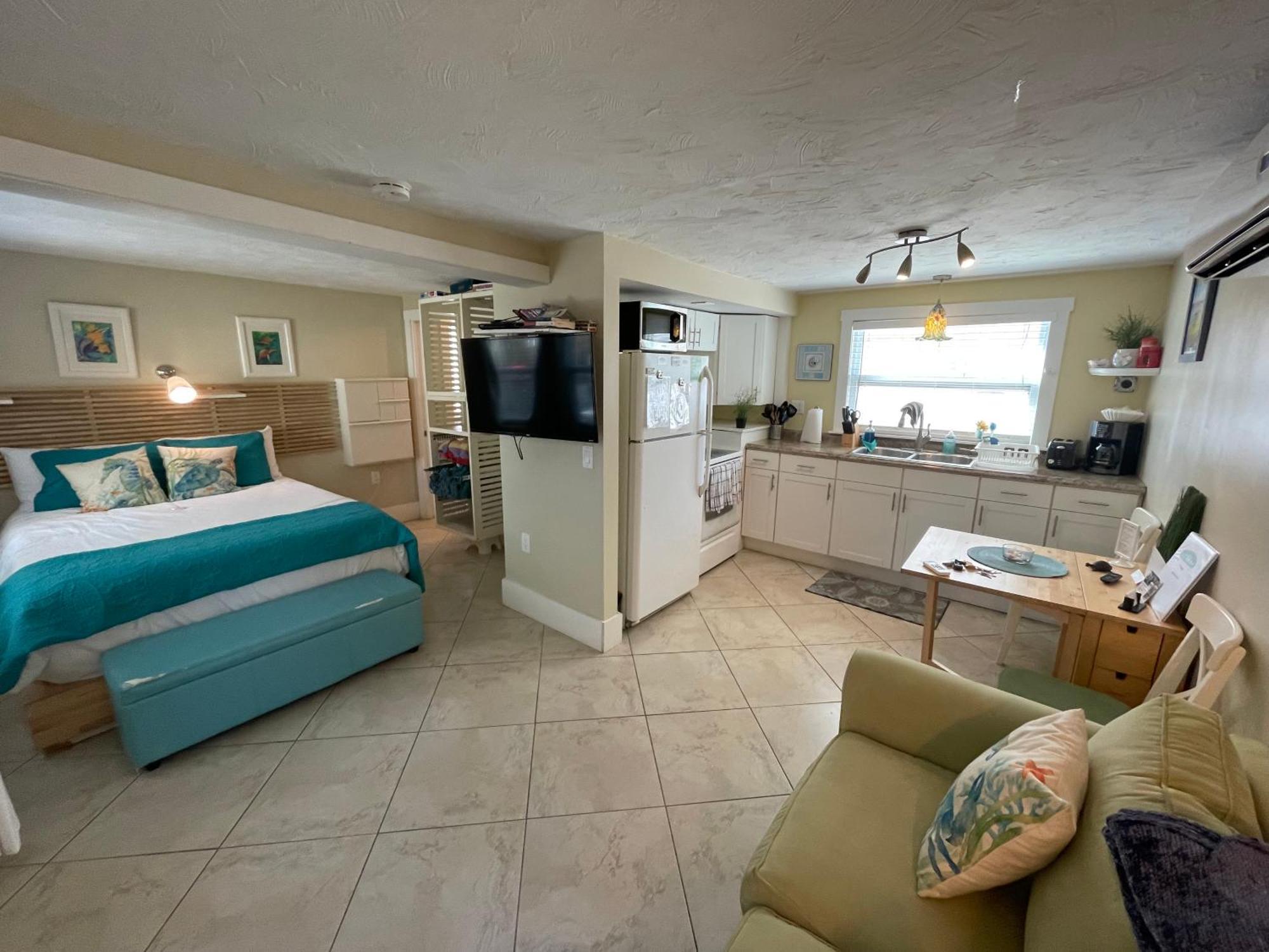 Cozy Beach Rental 1B/1B سانت بيتي بيتش المظهر الخارجي الصورة