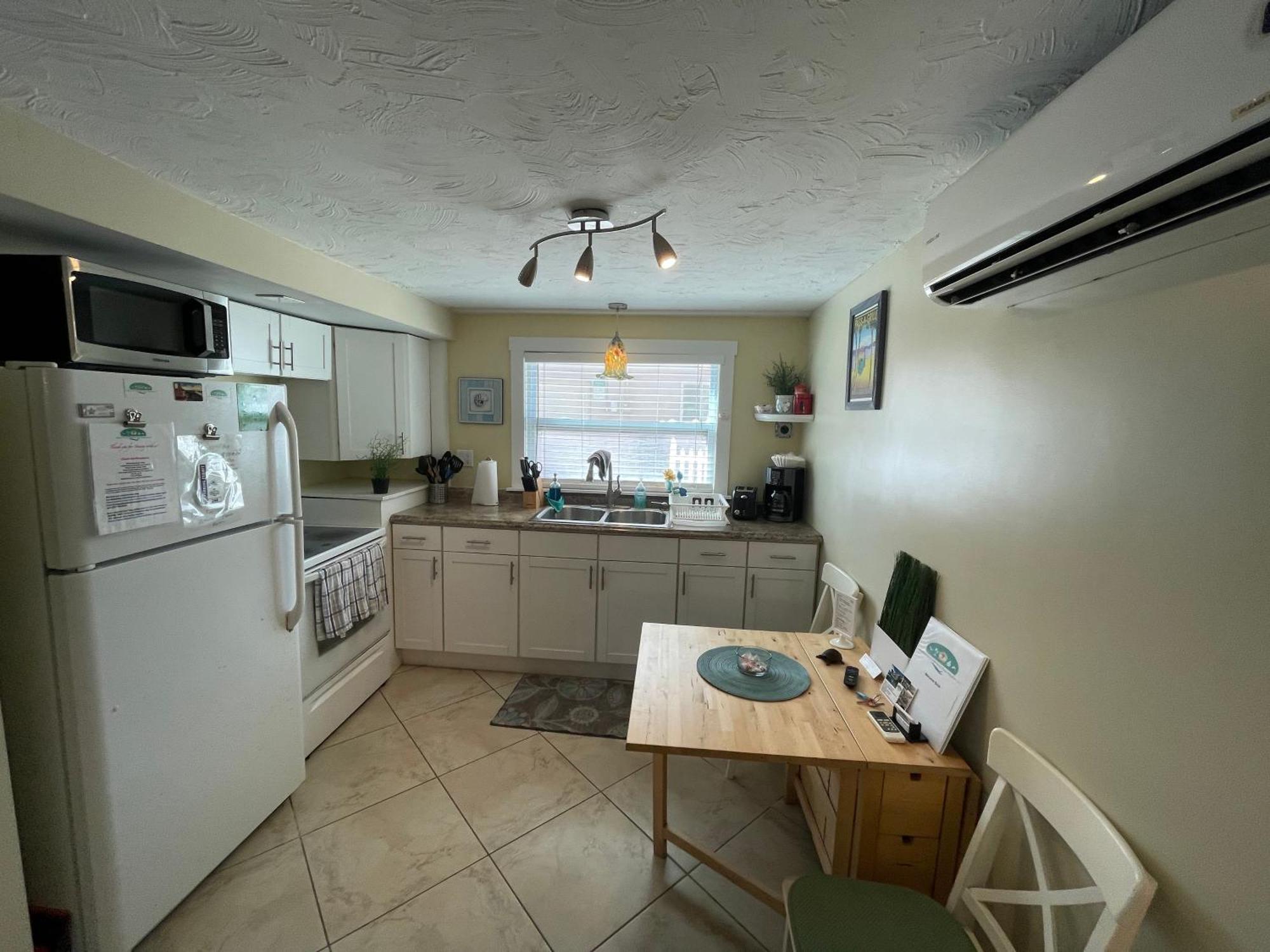 Cozy Beach Rental 1B/1B سانت بيتي بيتش المظهر الخارجي الصورة